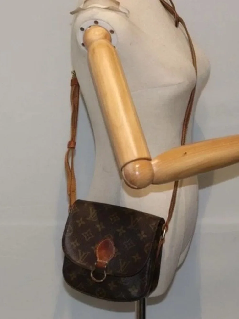 LOUIS VUITTON Monogram Saint Cloud PM Shoulder Bag M51244 LV Auth bs17627